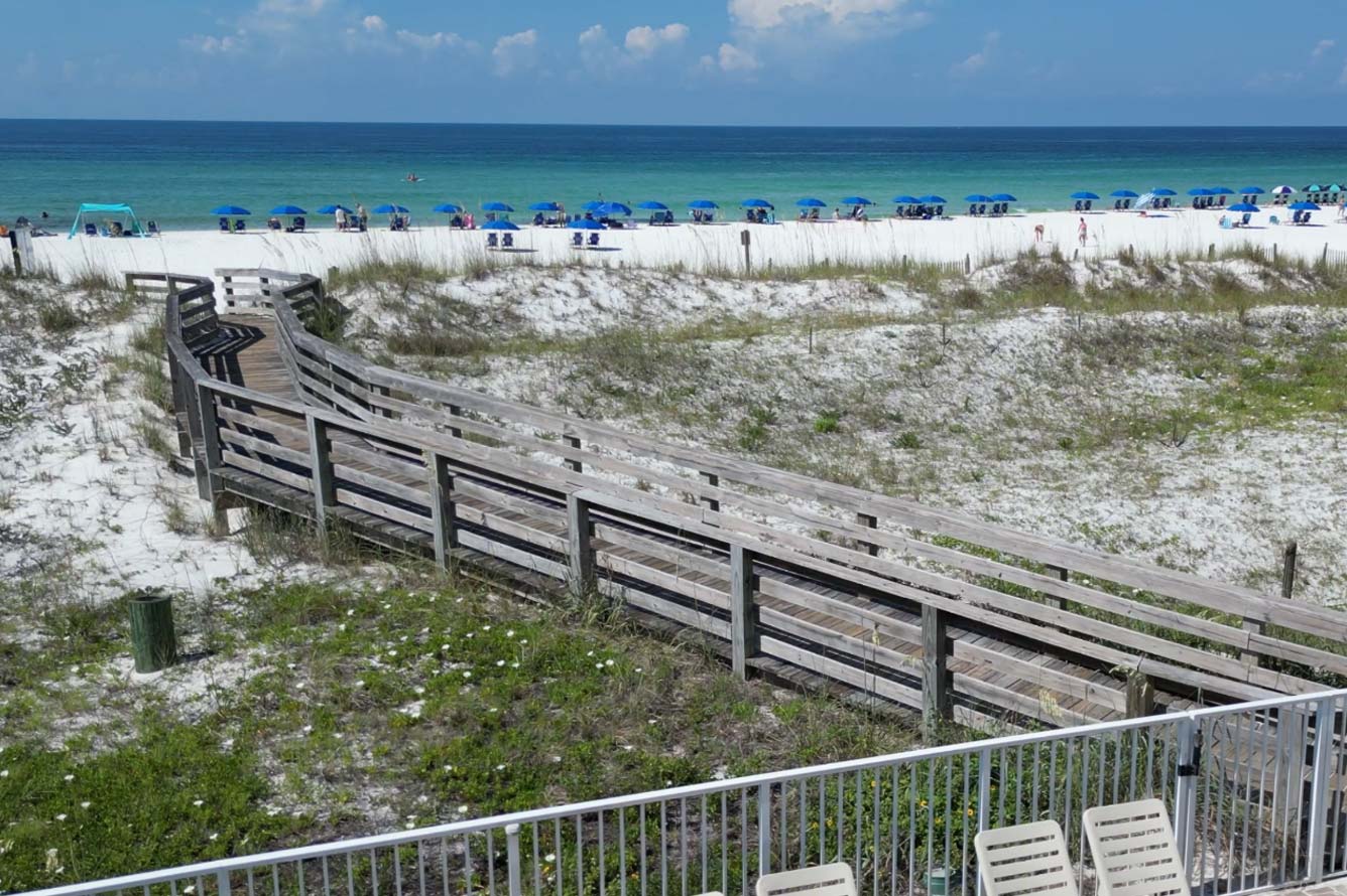 Best Beachfront Hotel in Fort Walton Beach FL